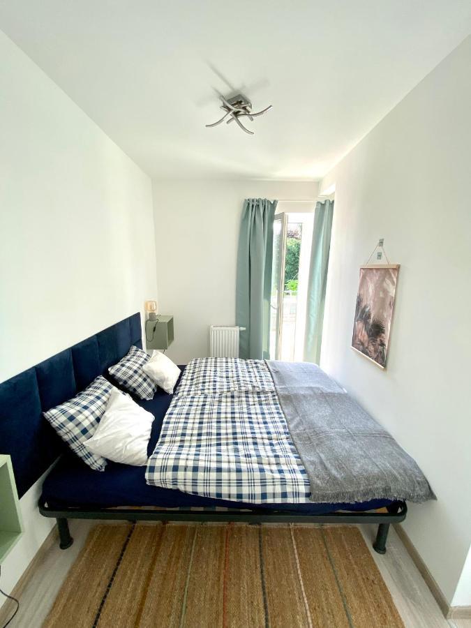 Apartman 001 Buk Luaran gambar