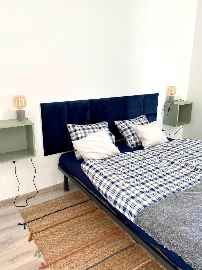 Apartman 001 Buk Luaran gambar