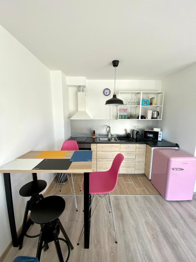 Apartman 001 Buk Luaran gambar